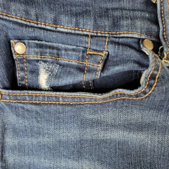 Torrid Jeans Size 20 42X28 Blue Boyfriend Distressed Raw Hem Stretch Denim - Picture 4 of 14